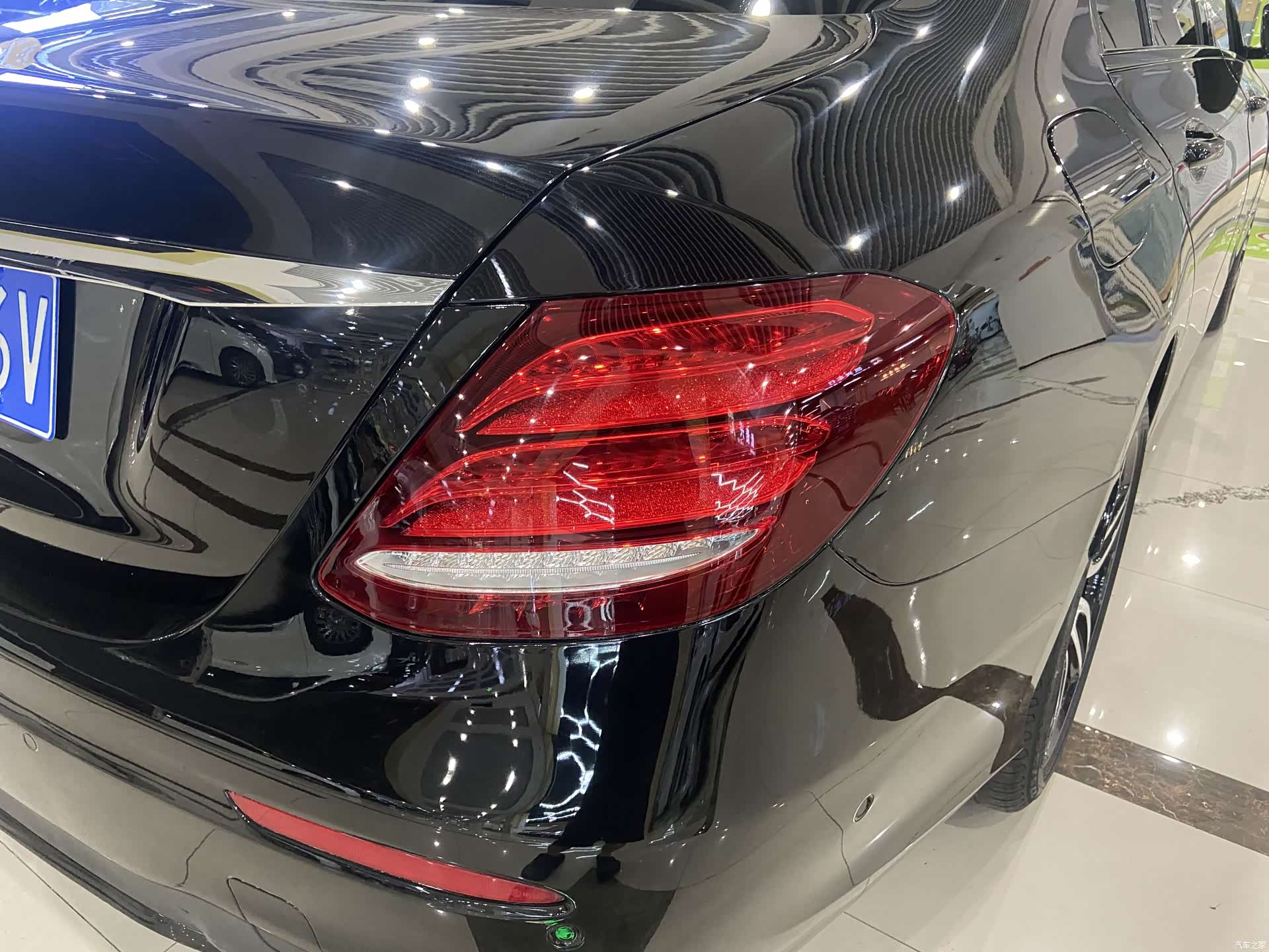 Mercedes-Benz E-Class, 2018 16