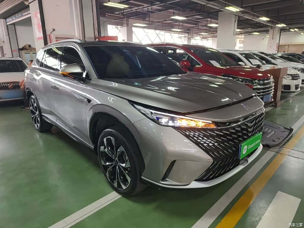 Roewe RX5, 2023 22