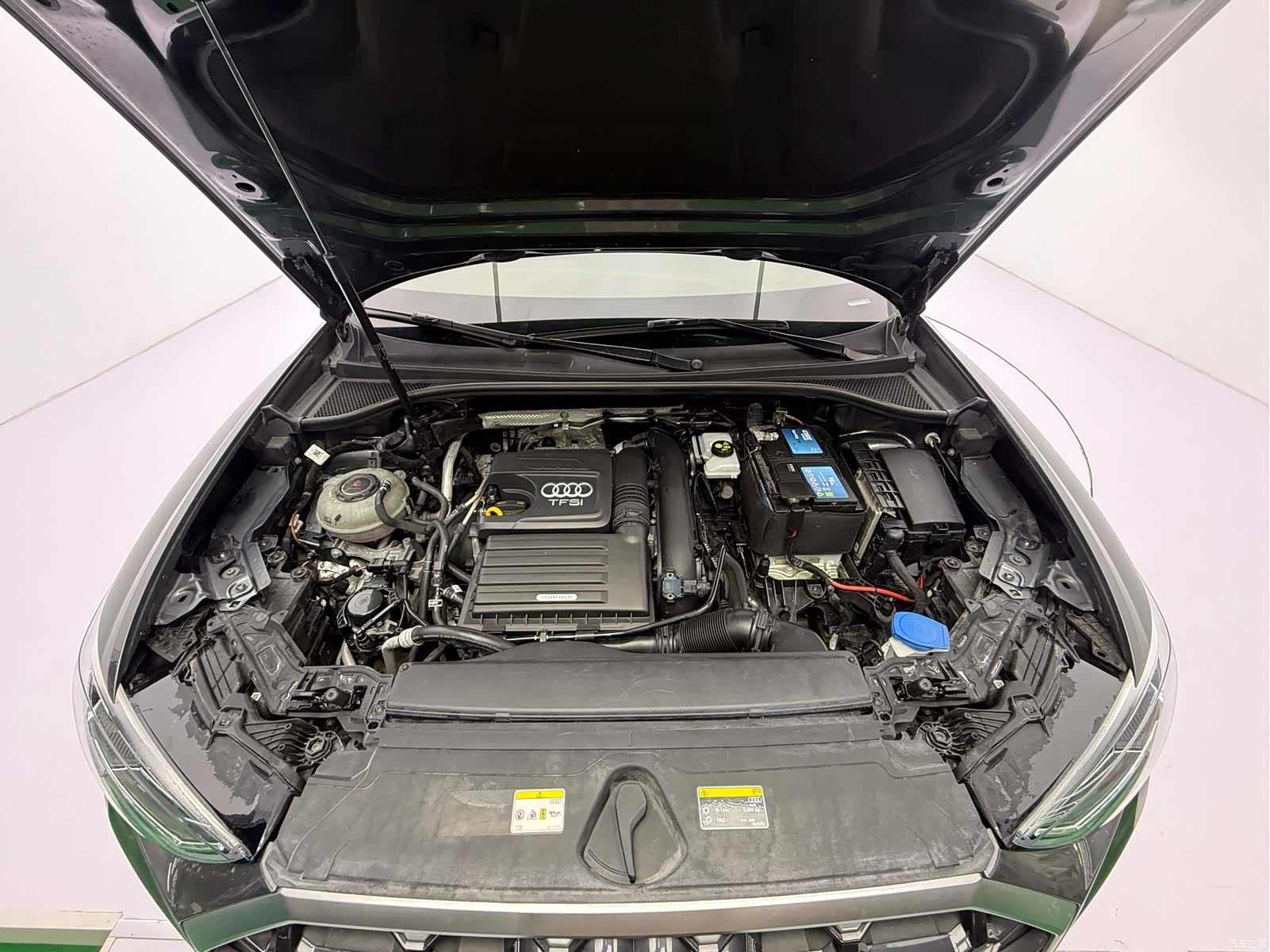 Audi Q3, 2022 8