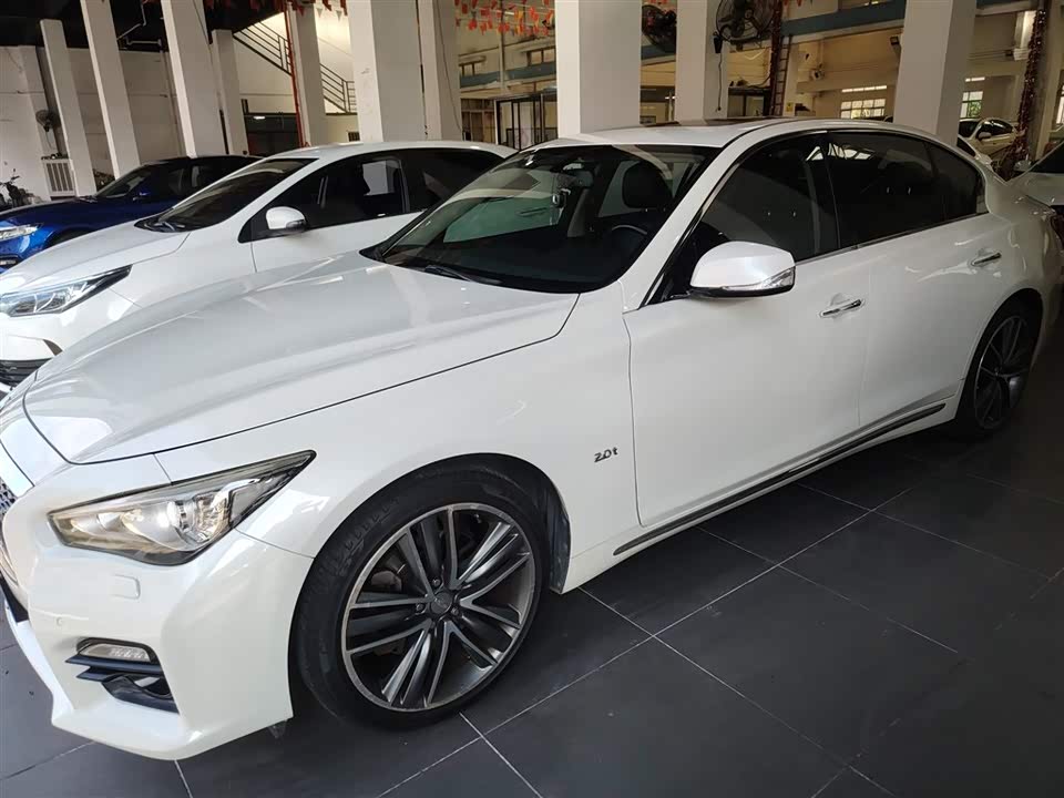Infiniti Q50L Infiniti Q50L