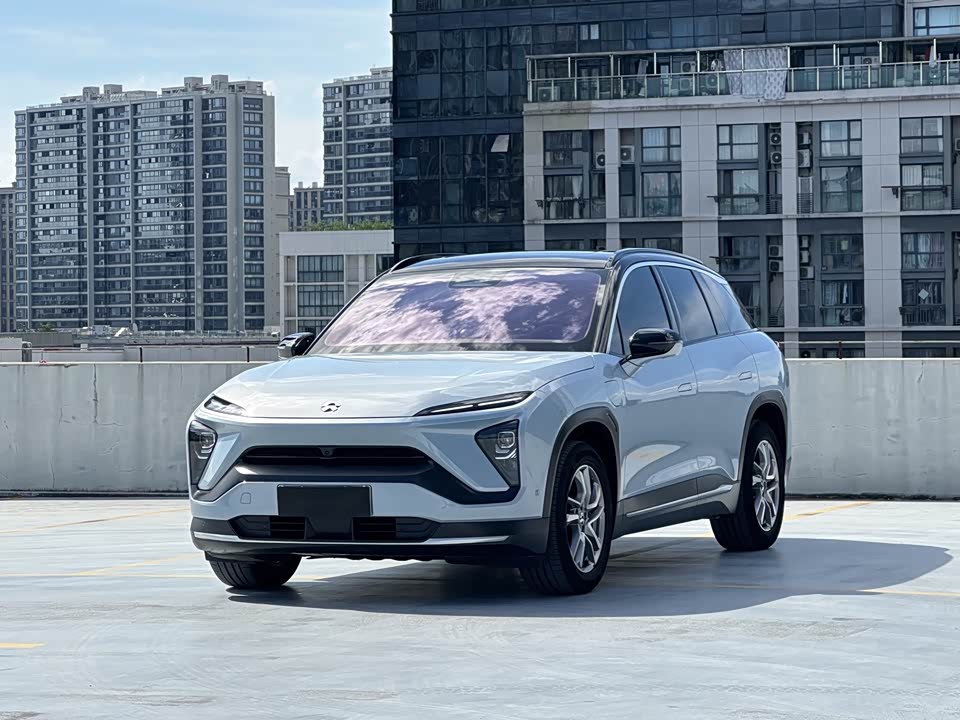 NIO ES6