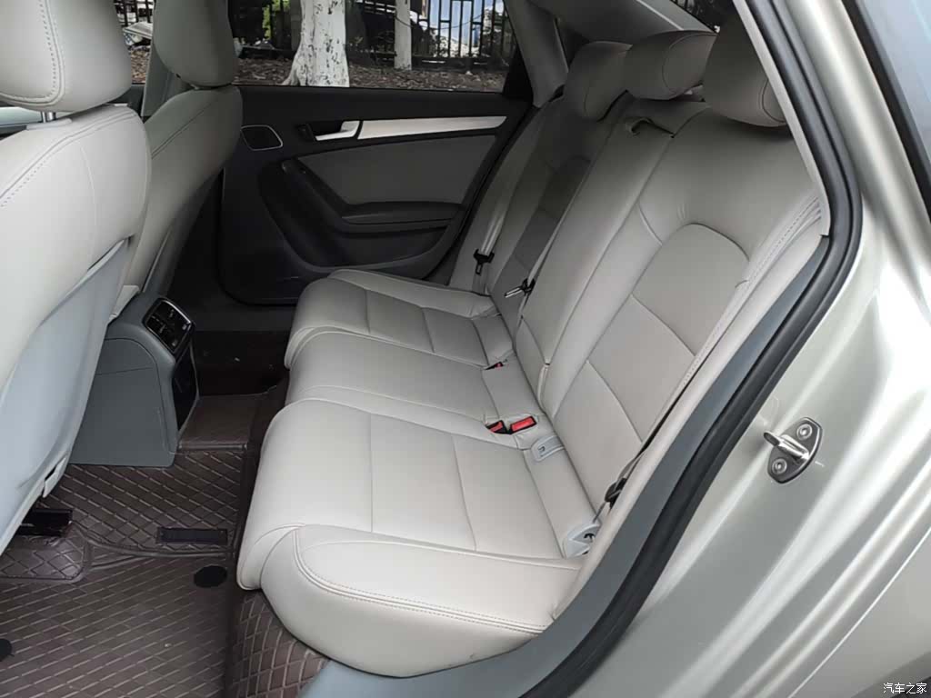 Audi A4L, 2016 17