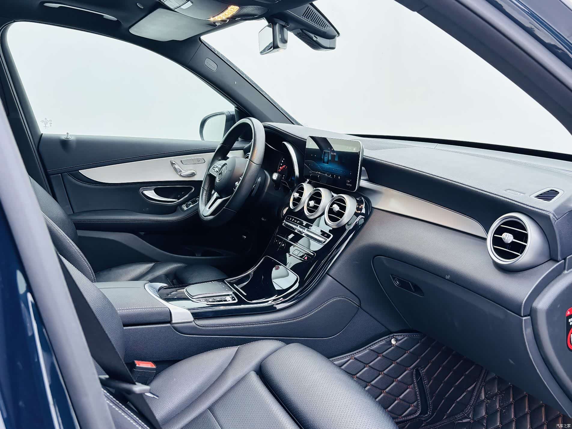Mercedes-Benz GLC, 2020 15