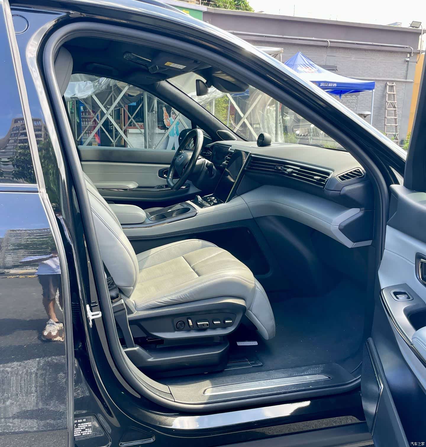 NIO ES8, 2021 8