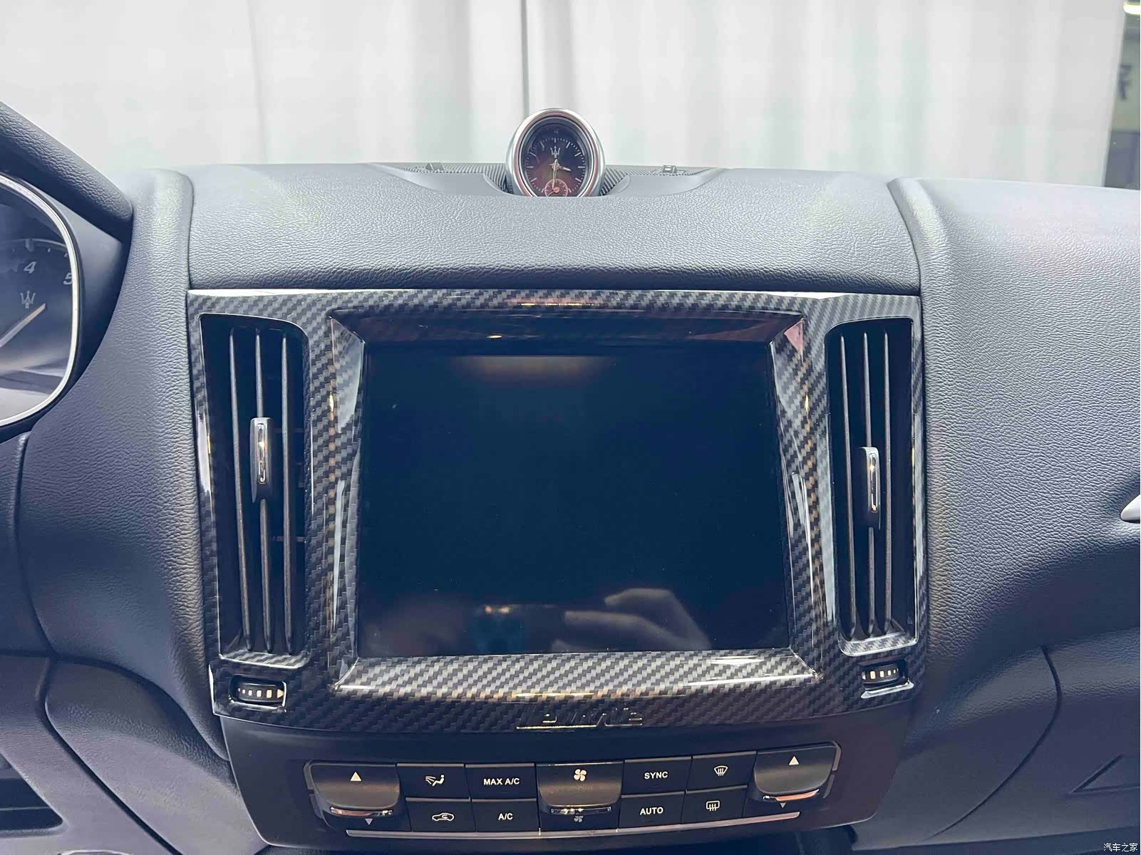 Maserati Levante, 2018 15