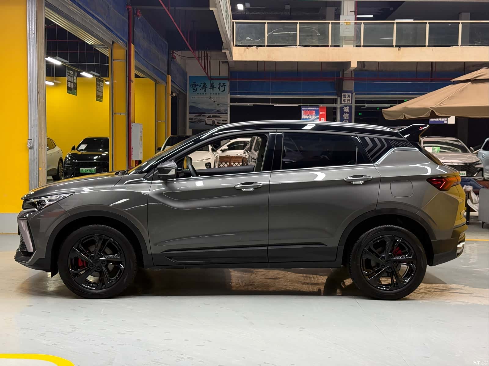 Geely Coolray, 2022 4