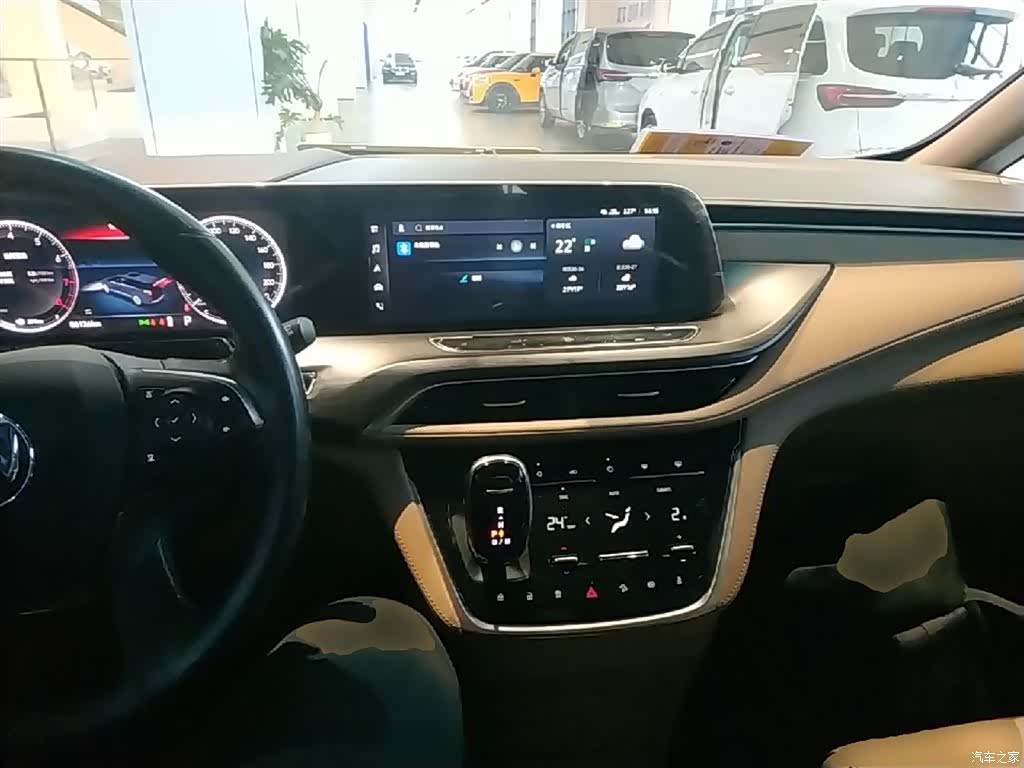 Buick GL8, 2021 10