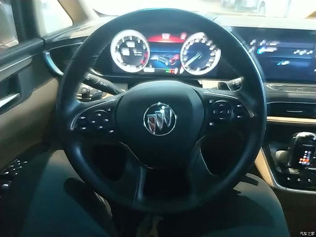 Buick GL8, 2021 11