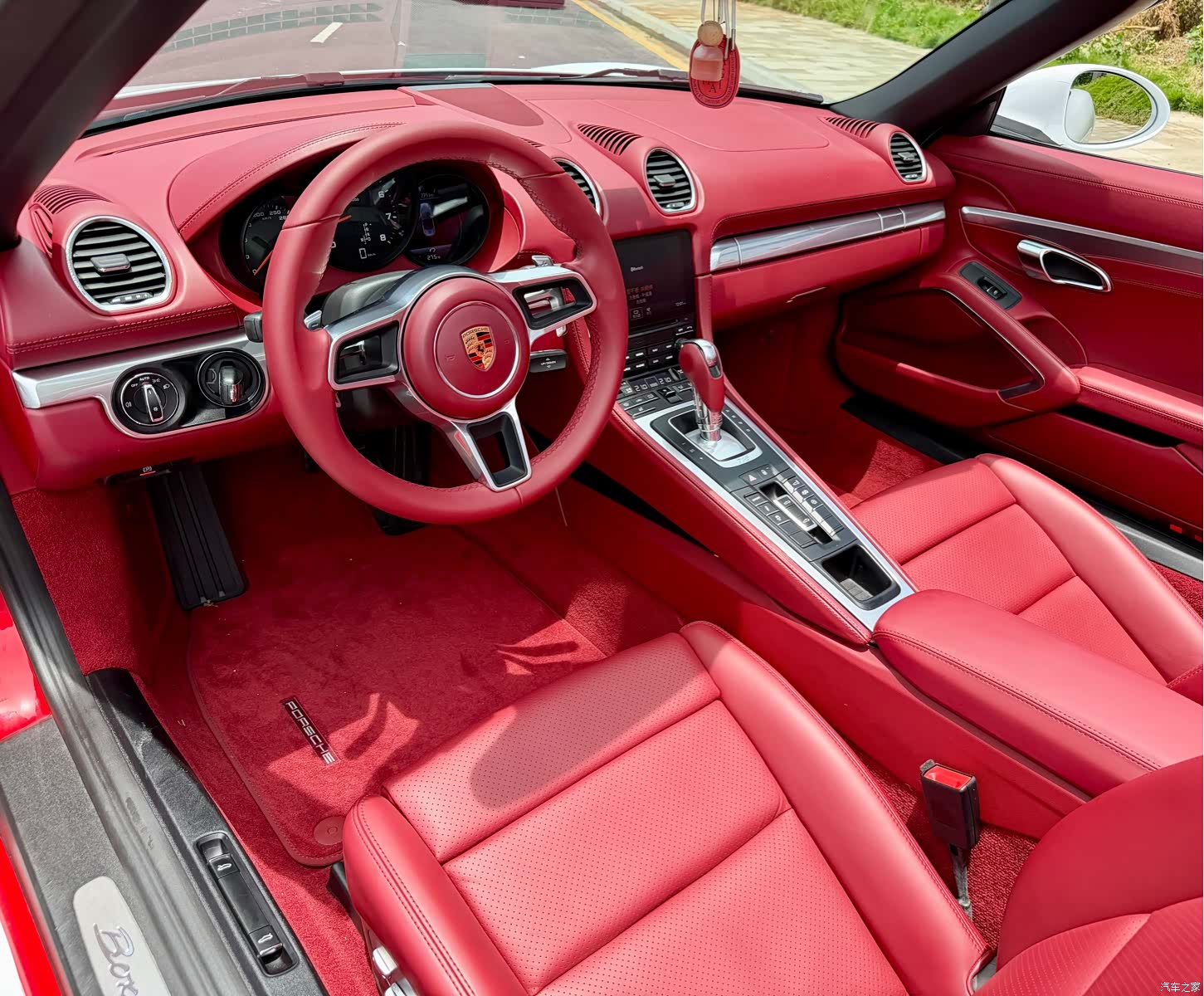 Porsche Boxster, 2018 10
