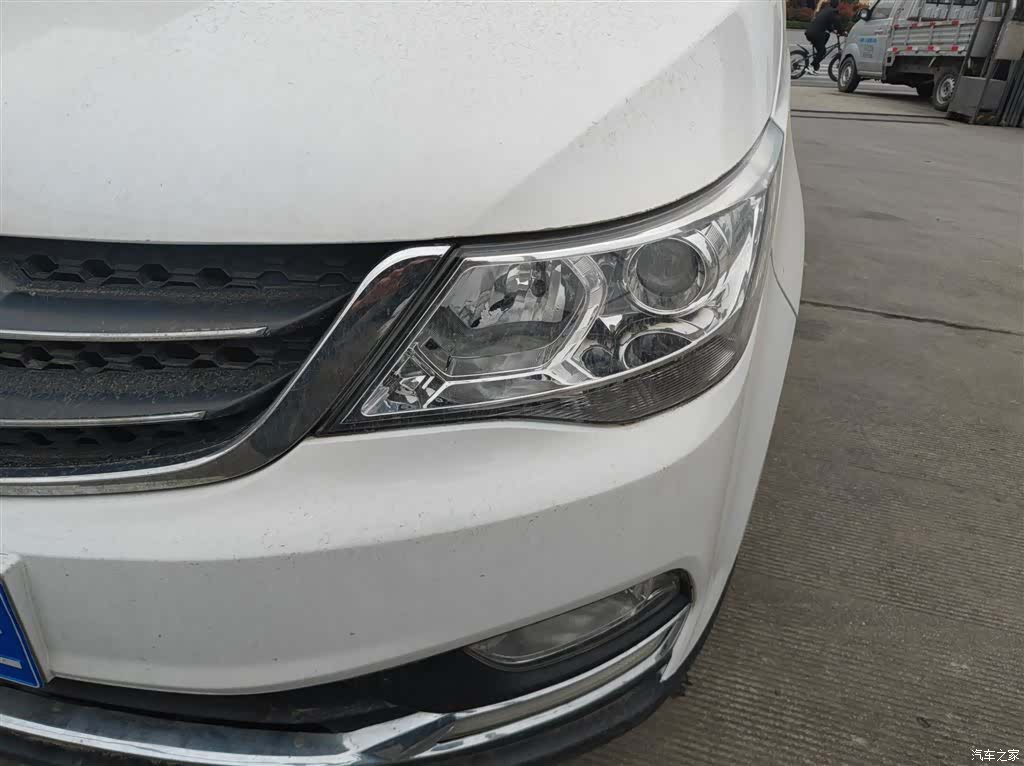 Wuling 730, 2018 24