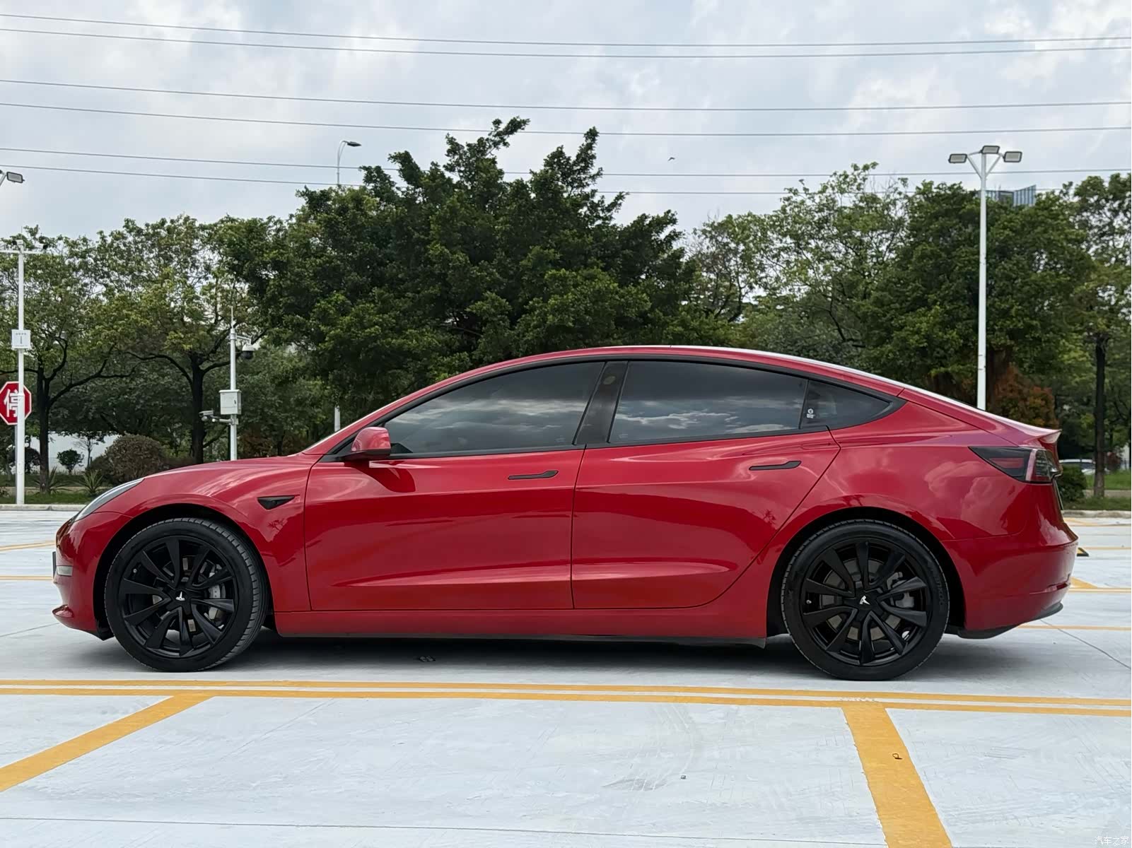 Tesla Model 3, 2020 16