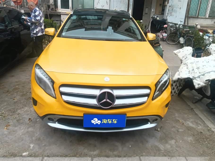 Mercedes-Benz GLA