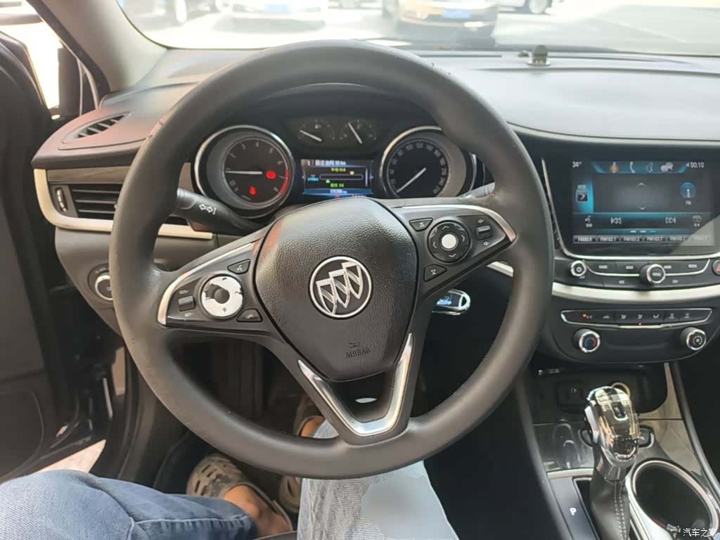 Buick Verano, 2016 11