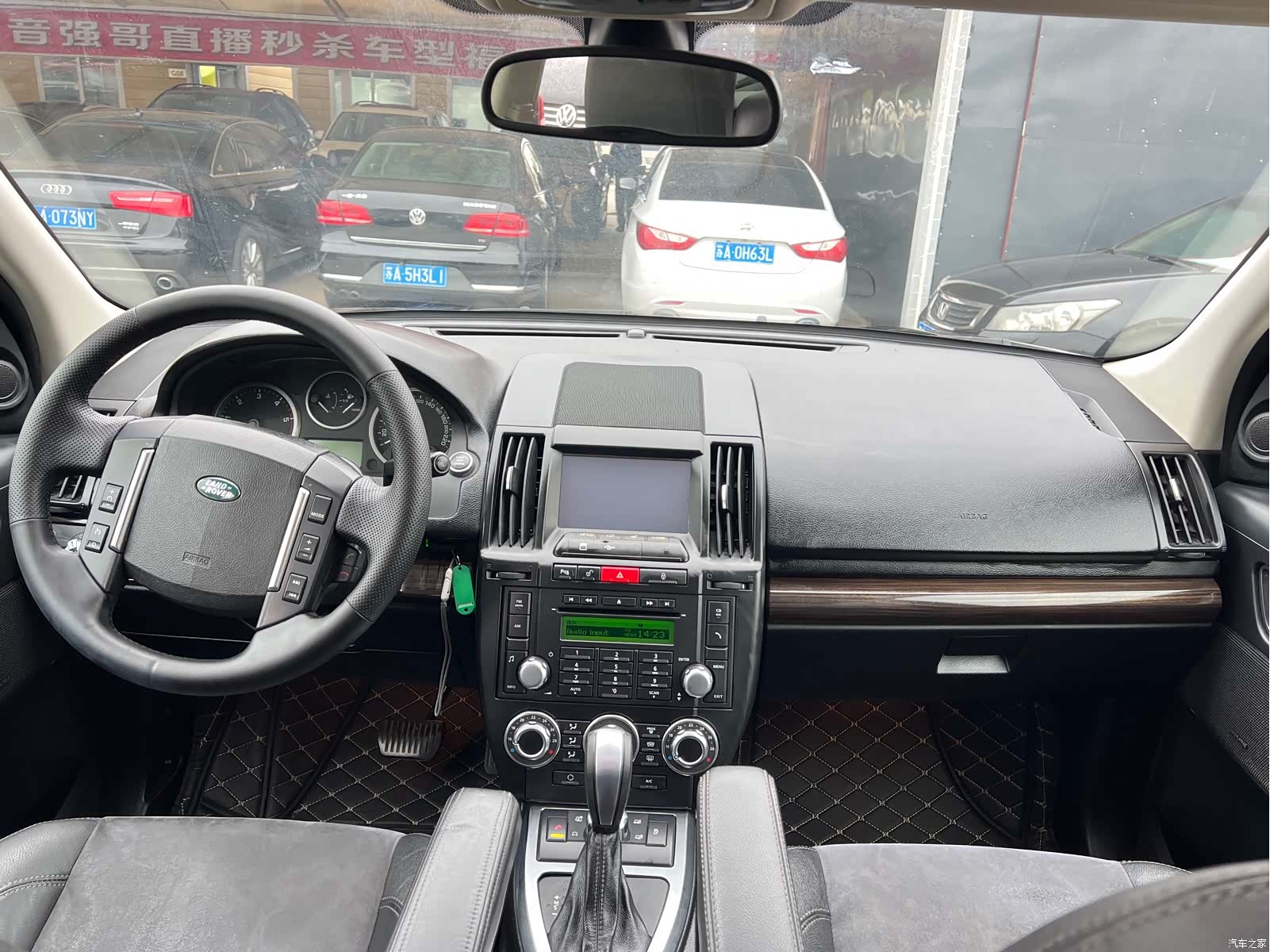 Land Rover SD4, 2011 14