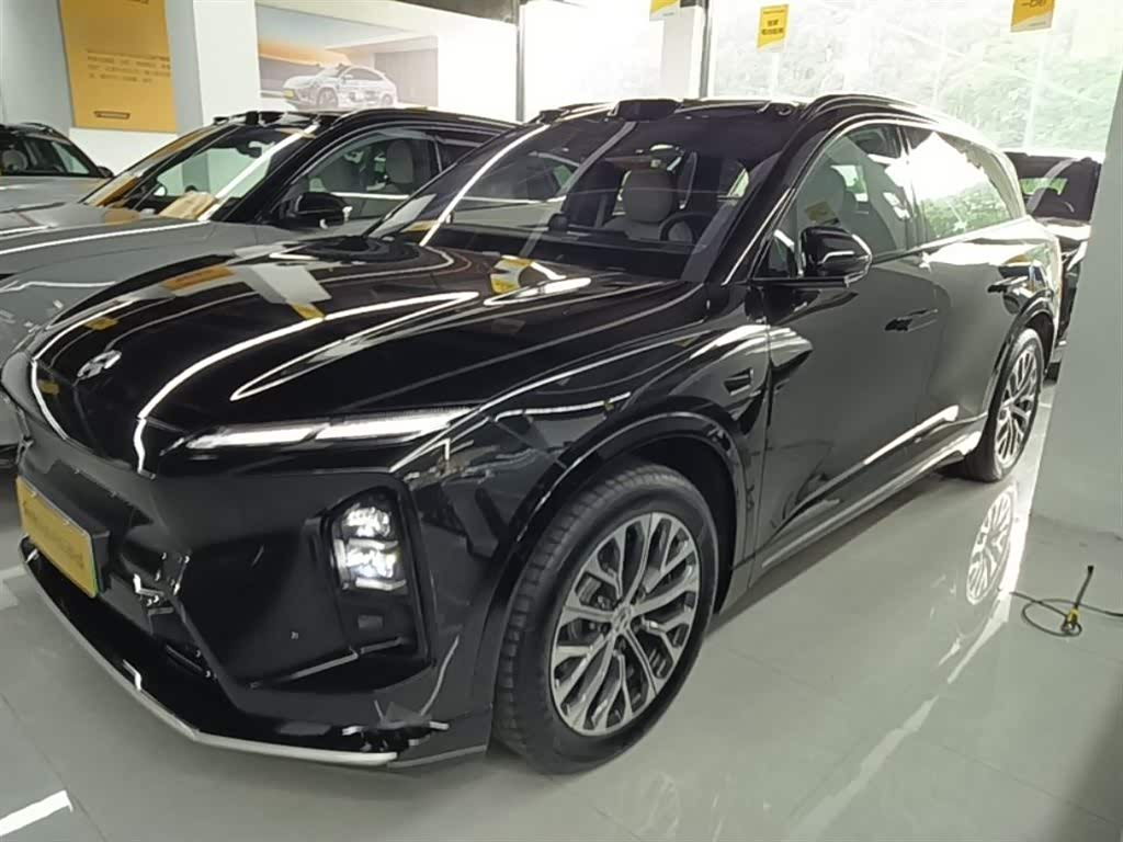 NIO ES6