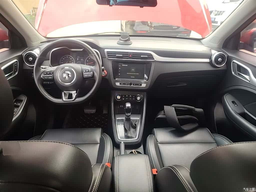 MG ZS, 2017 10