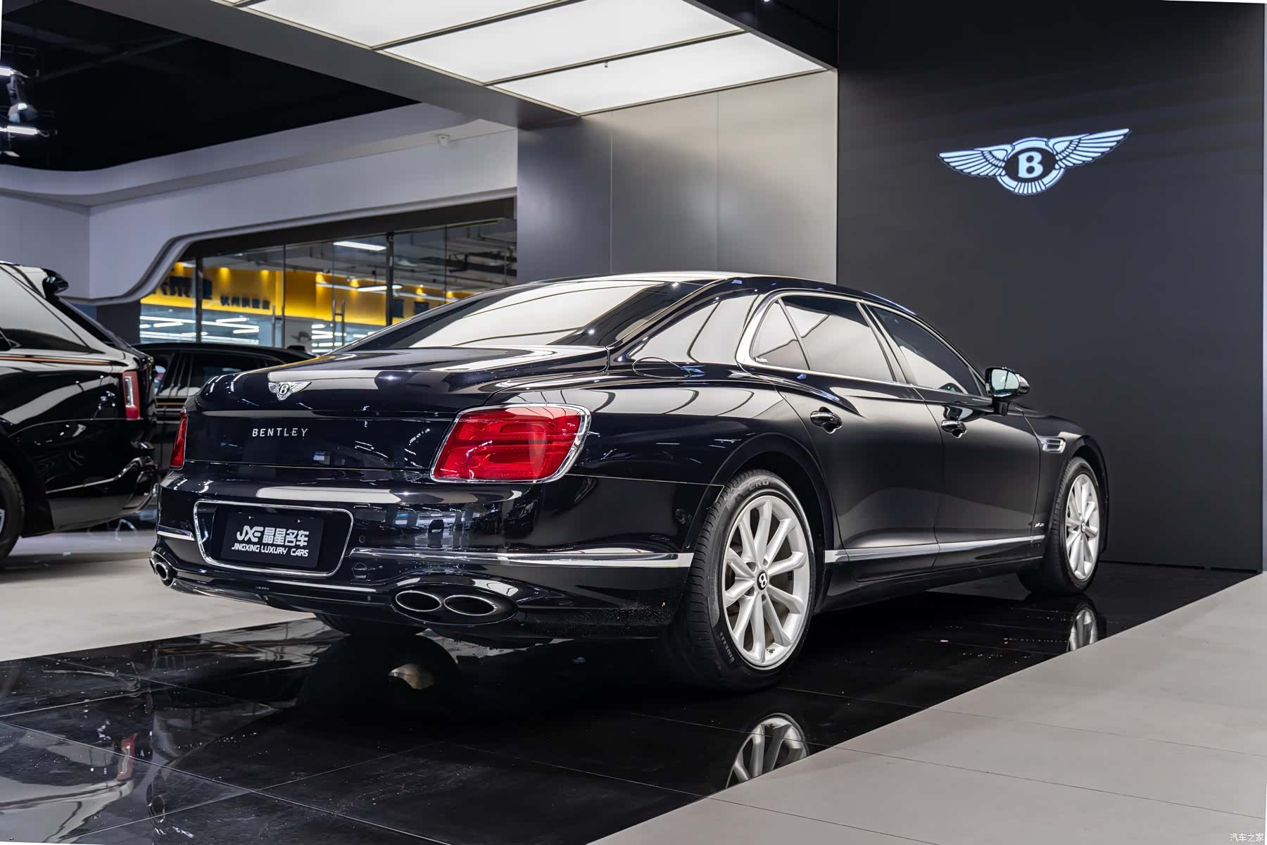 Bentley Flying Spur, 2021 14