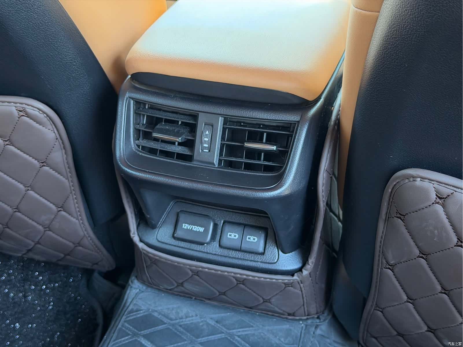 Lexus ES, 2023 18
