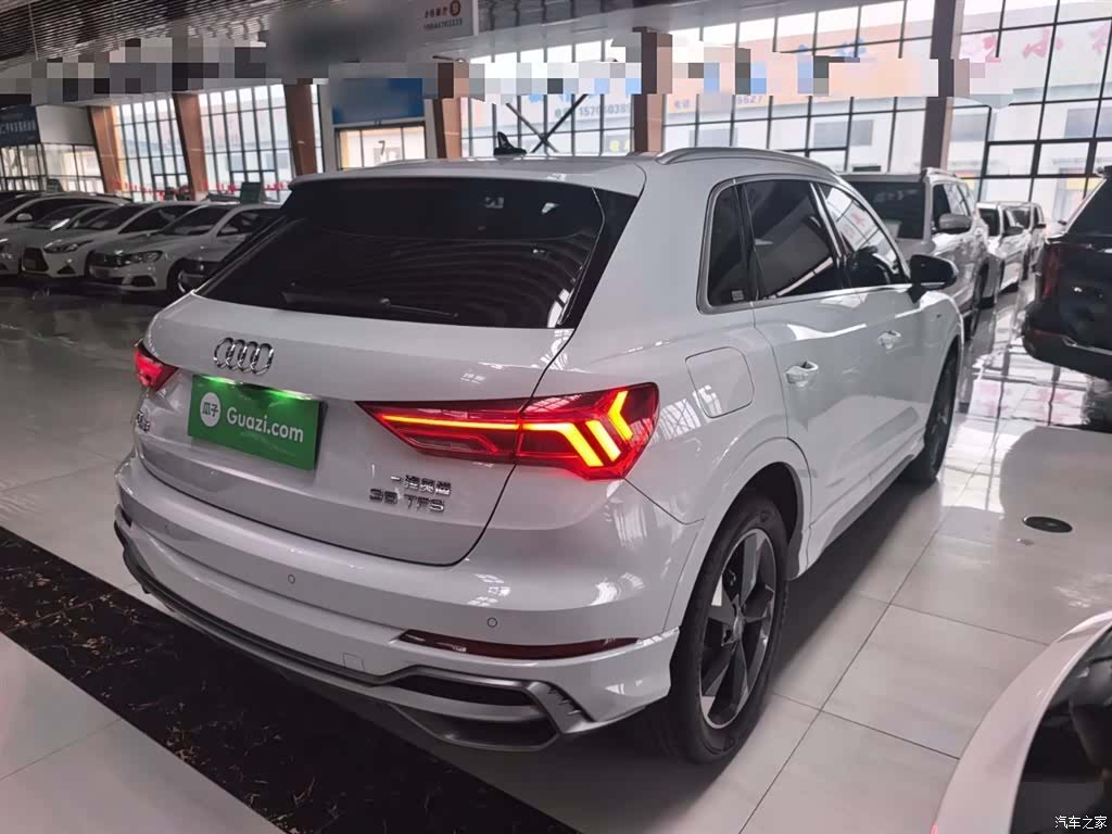 Audi Q3, 2019 все фото