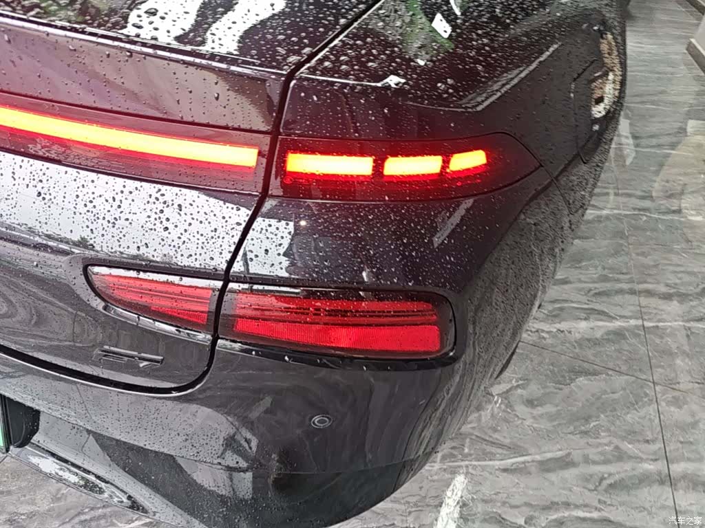 Xpeng P7, 2024 8