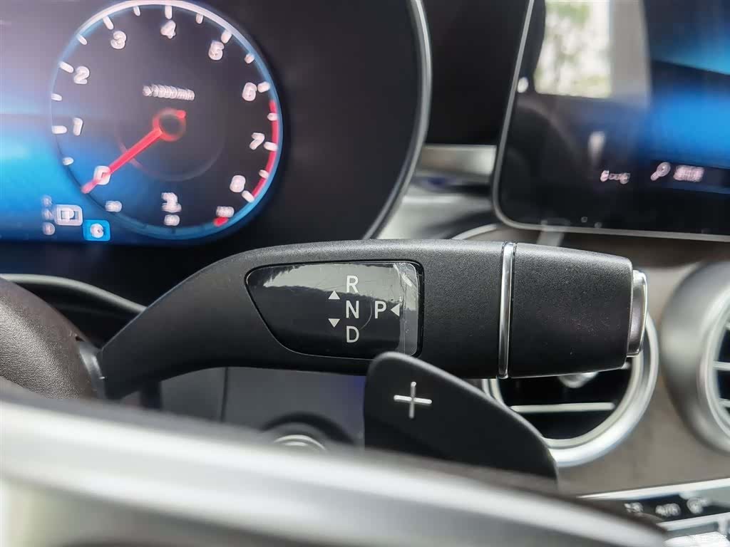 Mercedes-Benz GLC, 2020 13