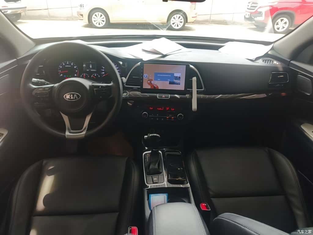 Kia K4, 2015 10