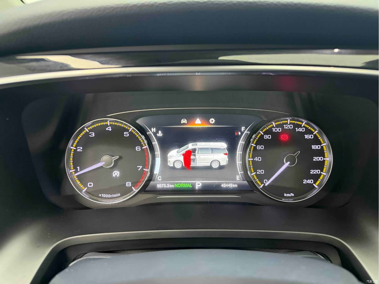 Trumpchi M8, 2021 11