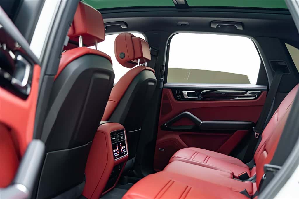 Porsche Cayenne, 2019 11