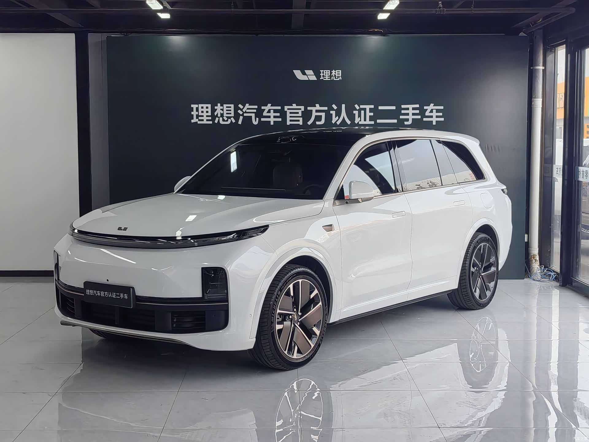 Li Auto L9, 2025 1