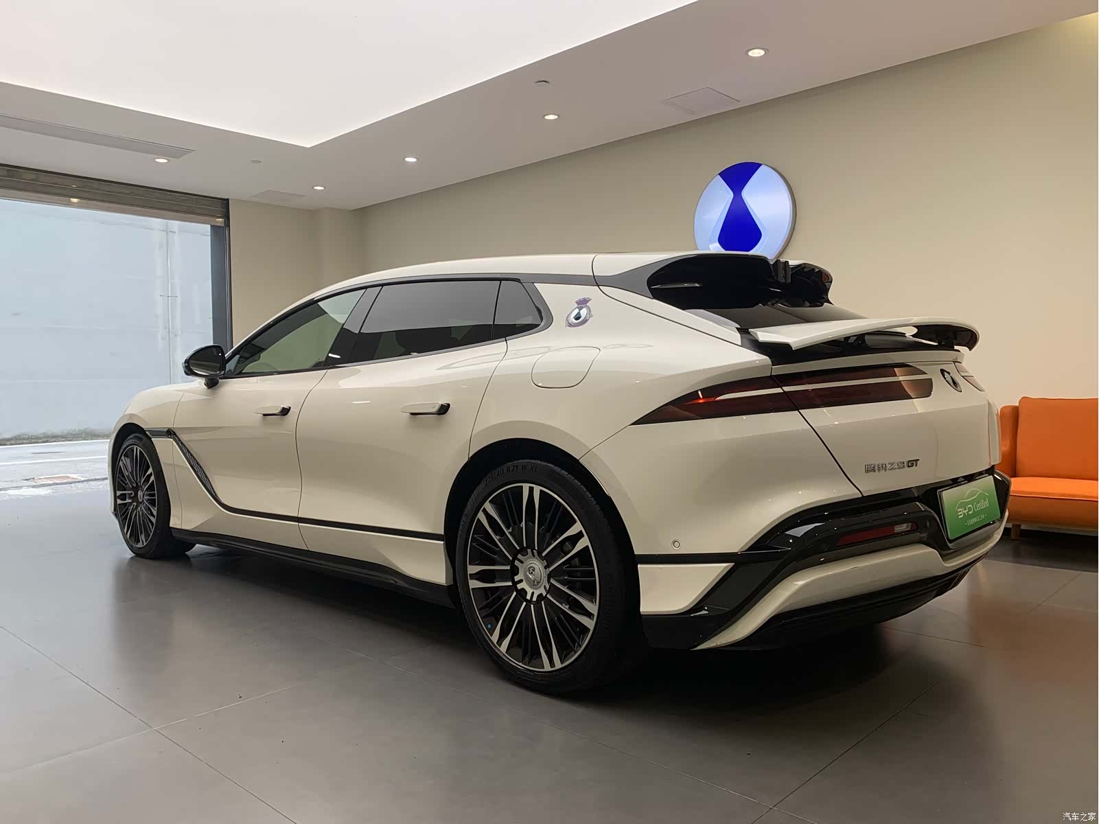 Denza Z9GT, 2024 4