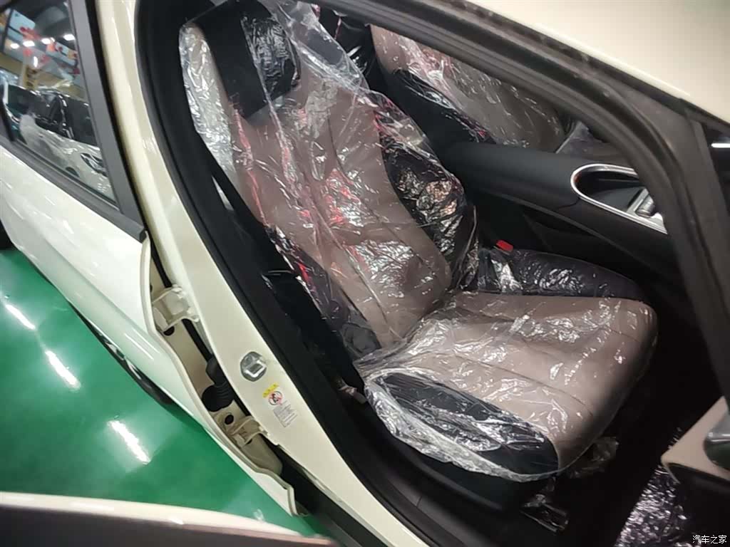 BYD Dolphin, 2026 25