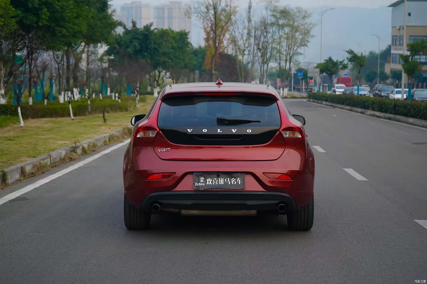 Volvo V40, 2015 все фото