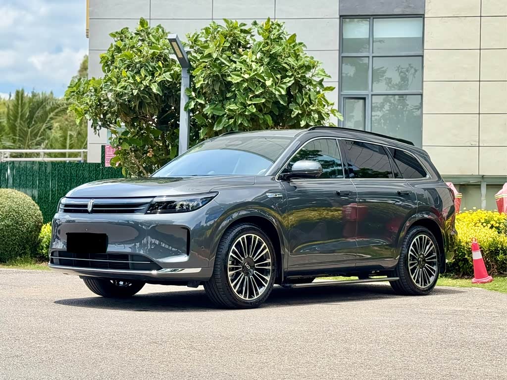 AITO M7