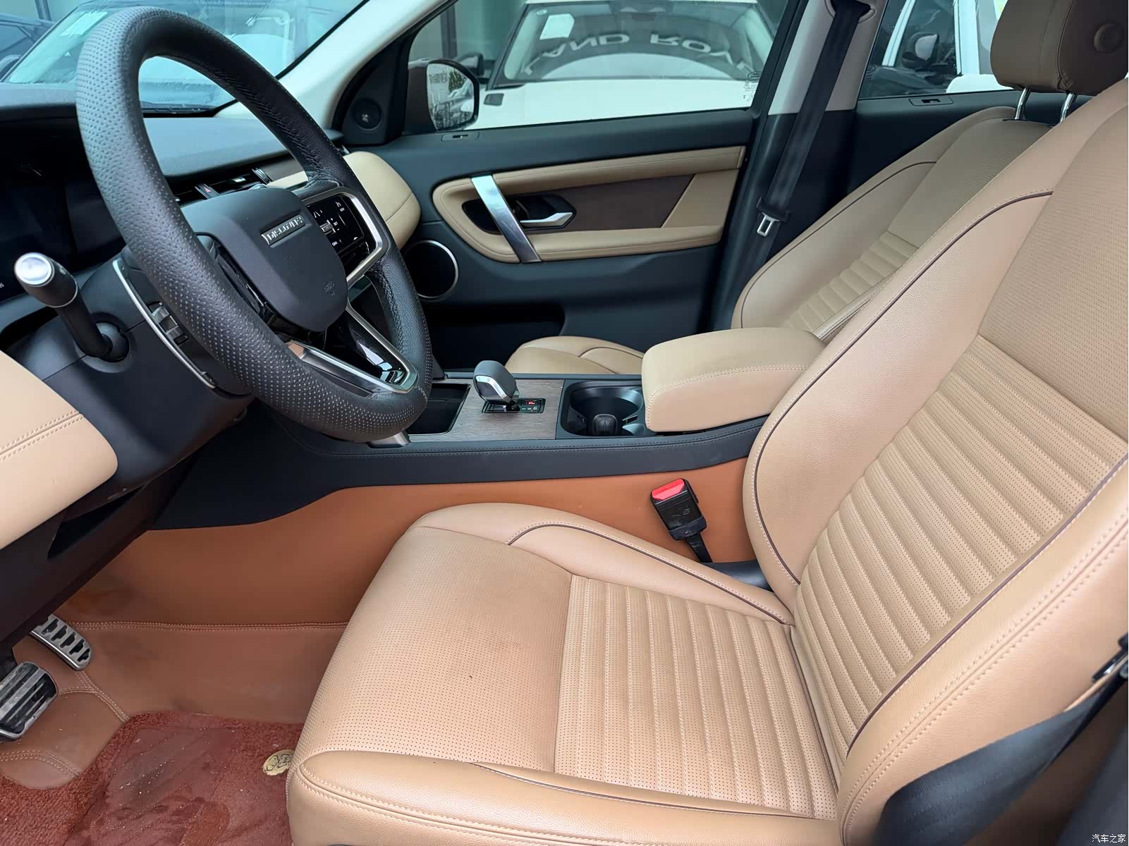 Land Rover Discovery, 2024 9