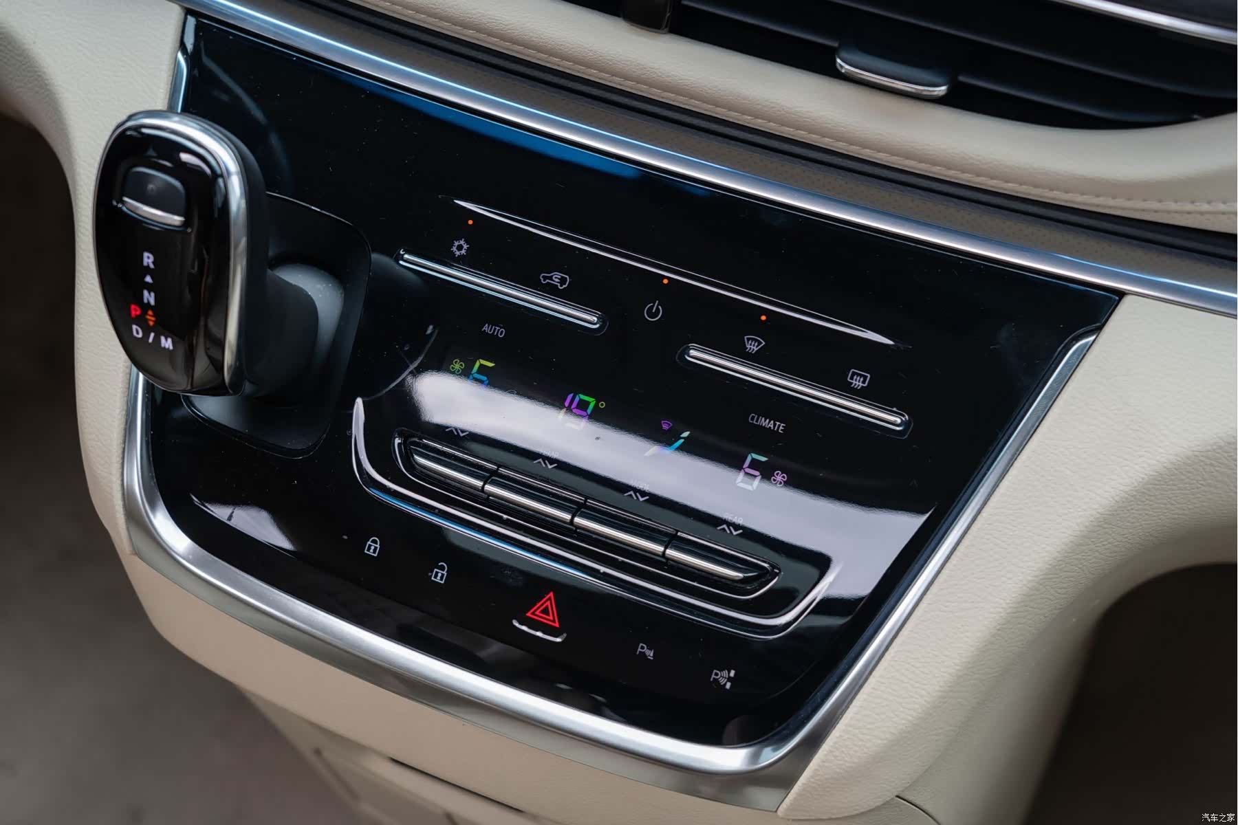 Buick GL8, 2023 16
