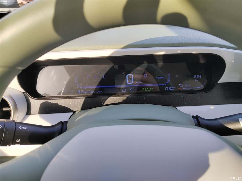 Geely Panda, 2025 4