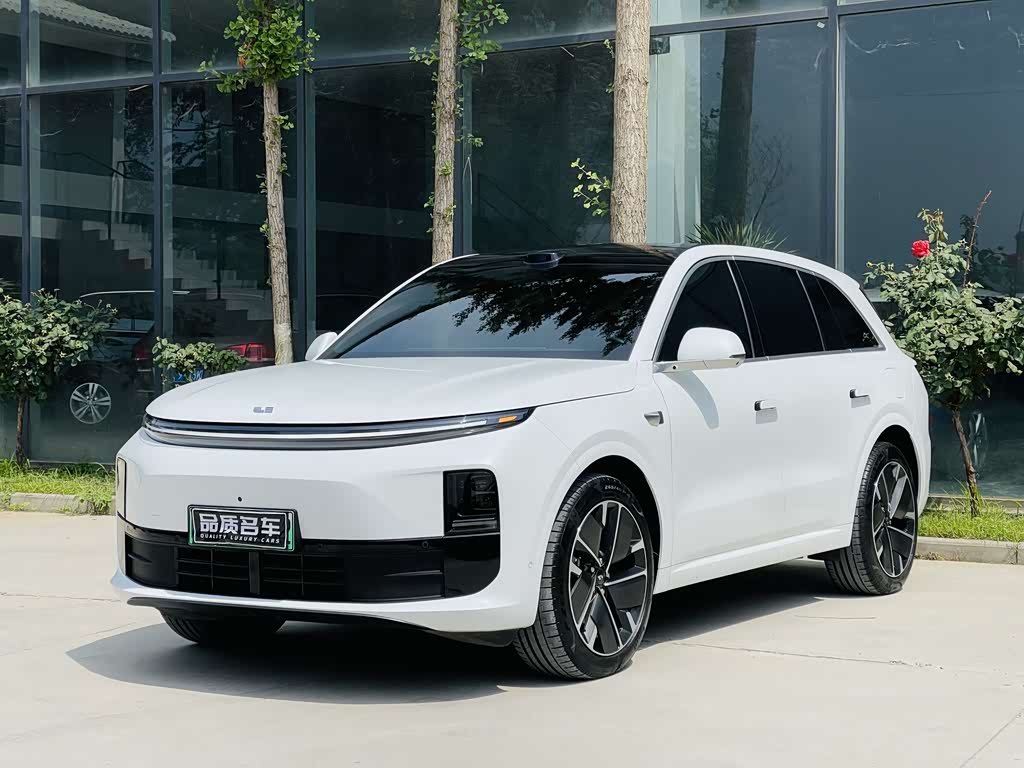 Li Auto L6
