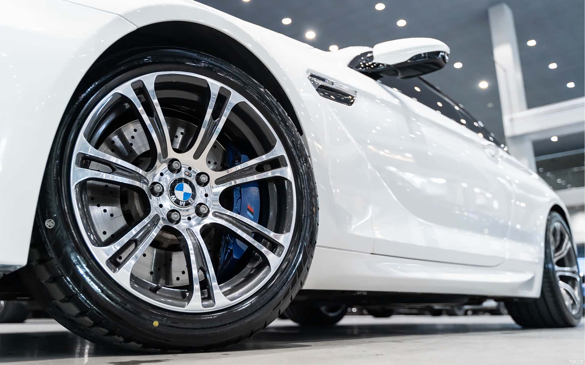 BMW M6, 2016 8
