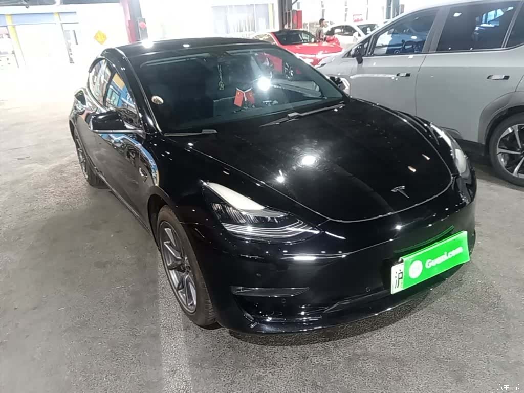 Tesla Model 3, 2020 4
