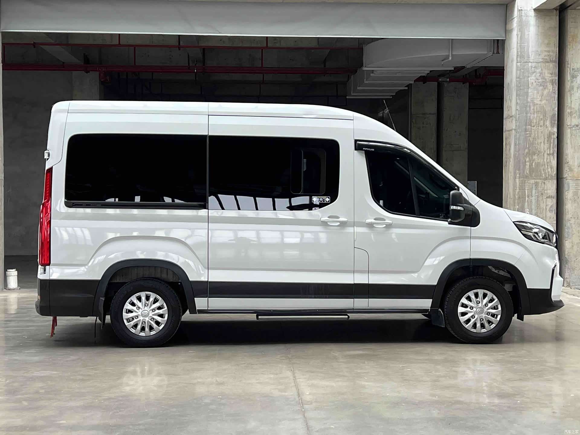 Maxus V90, 2024 7