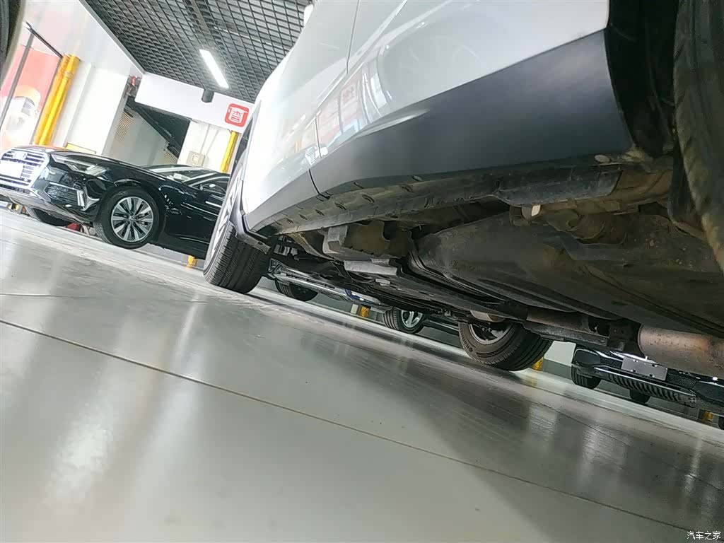 Lexus NX, 2016 21