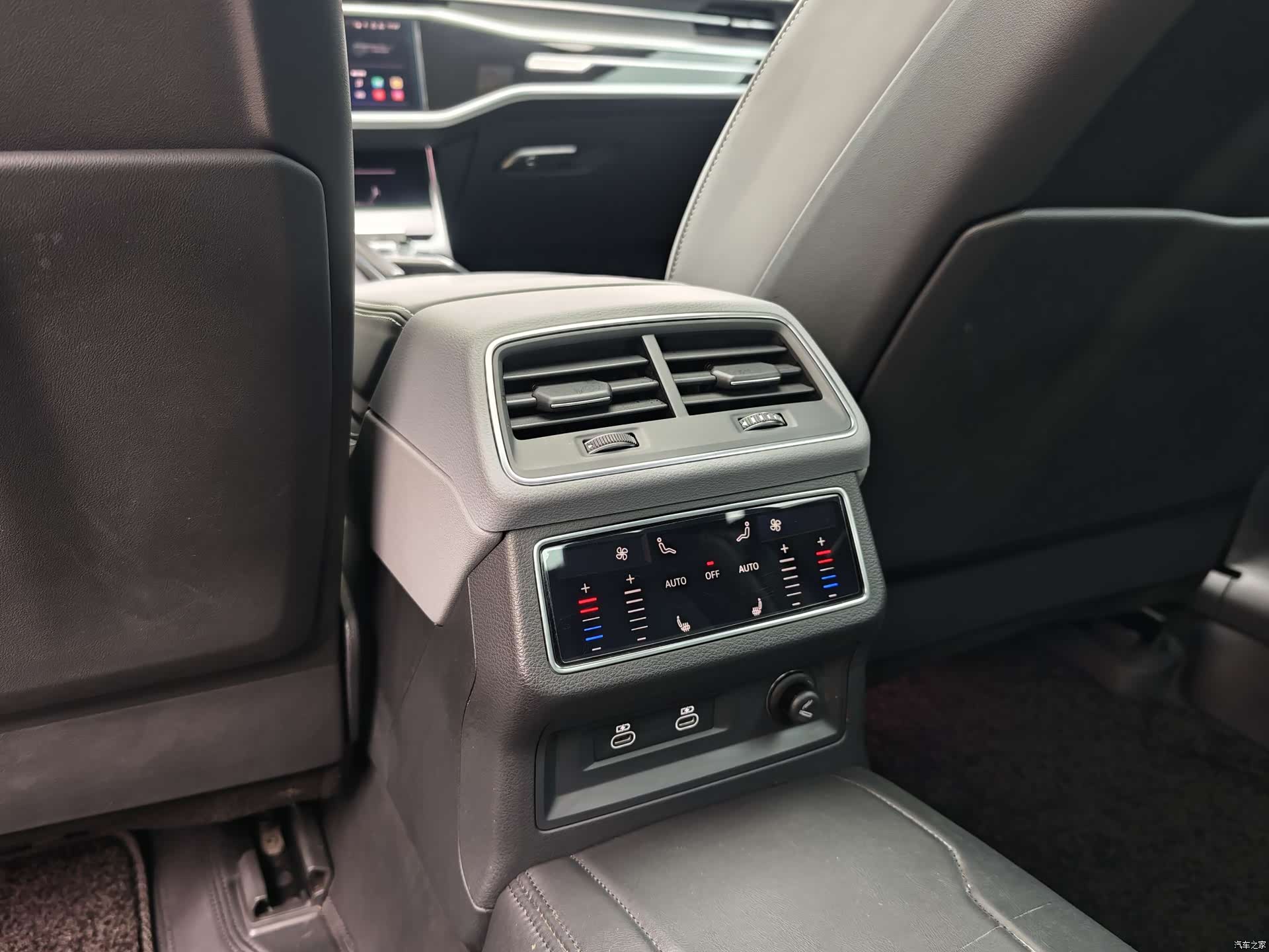 Audi A7L, 2024 16