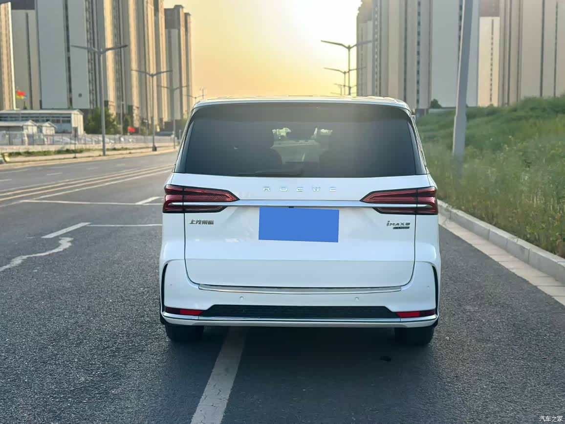 Roewe iMAX8, 2022 8