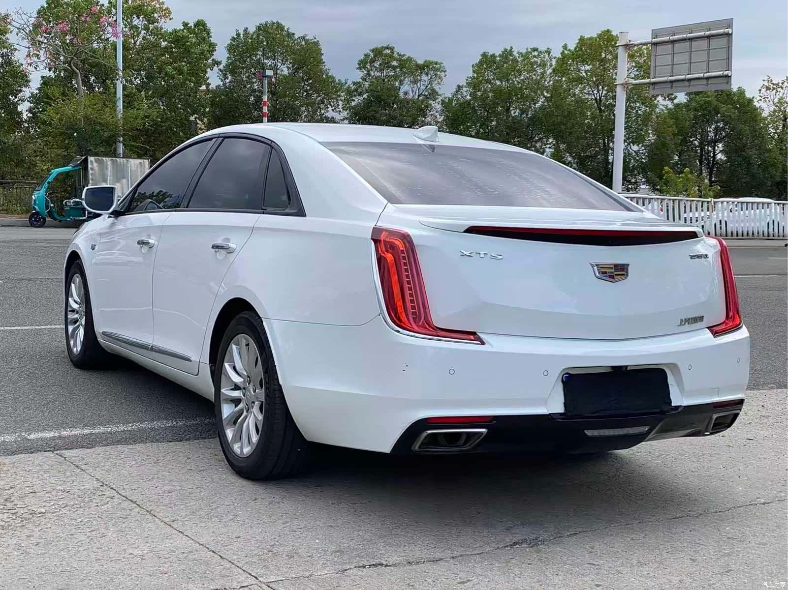 Cadillac XTS, 2018 9