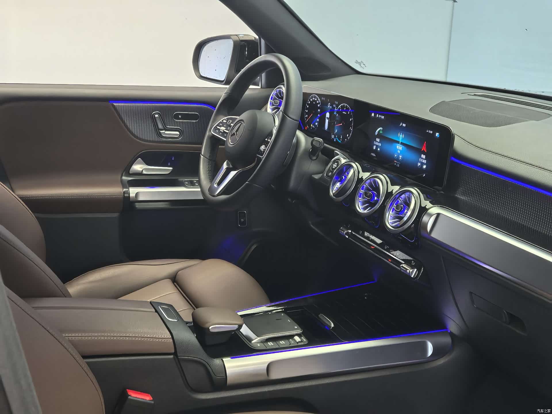 Mercedes-Benz GLB, 2023 13