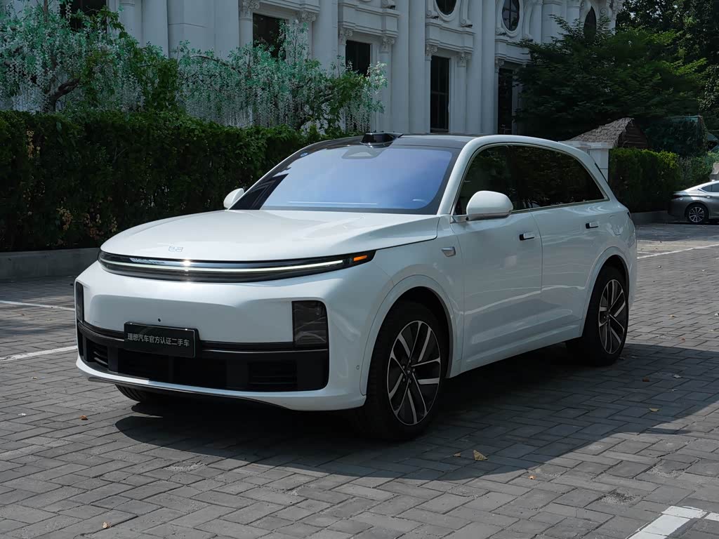 Li Auto L7