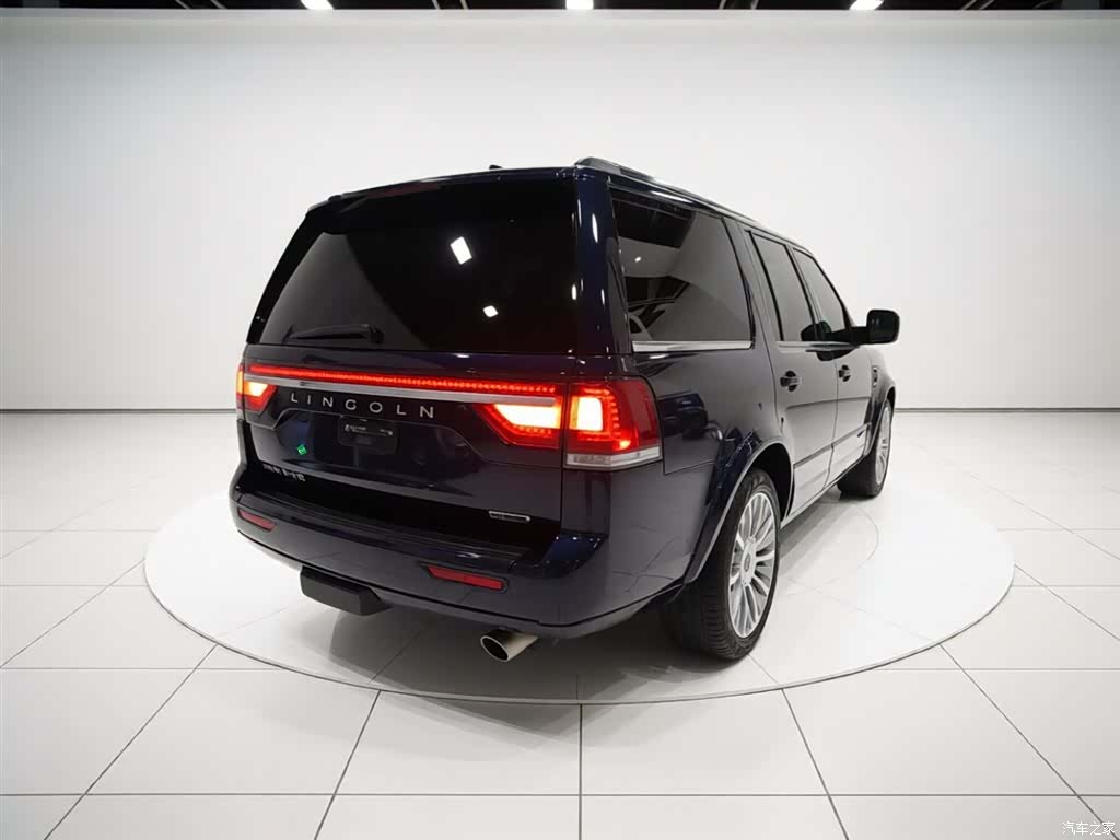 Lincoln Navigator, 2016 7