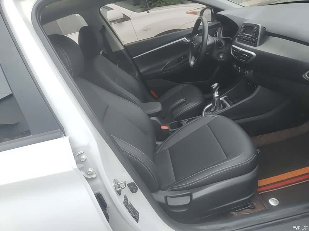 Hyundai GLS, 2017 25