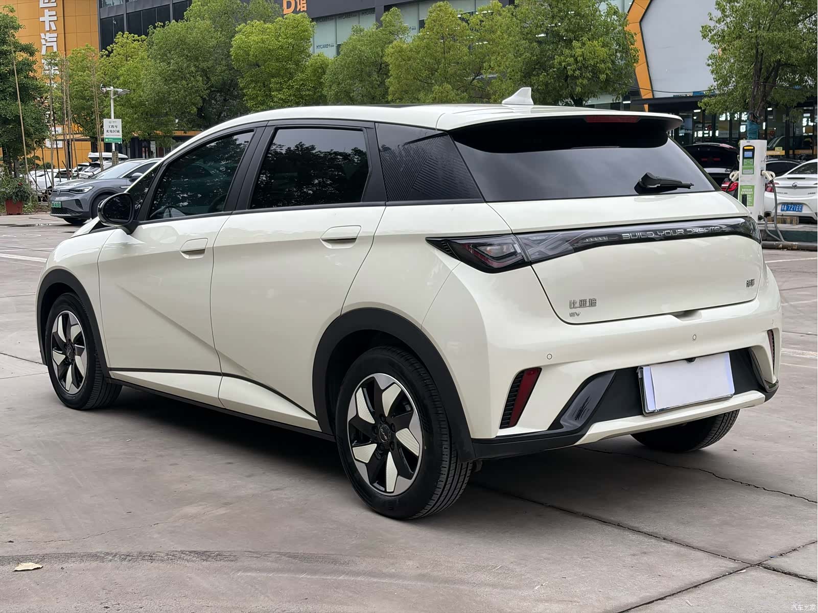 BYD Dolphin, 2024 9