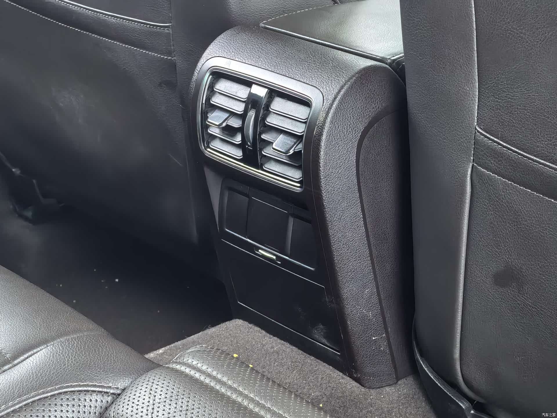 Volkswagen CC, 2018 11